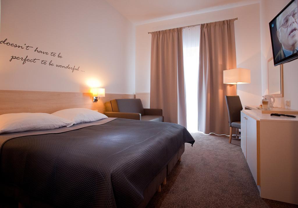 Borgata Bed & Breakfast อุสตรอเนียมอร์สเกีย ห้อง รูปภาพ